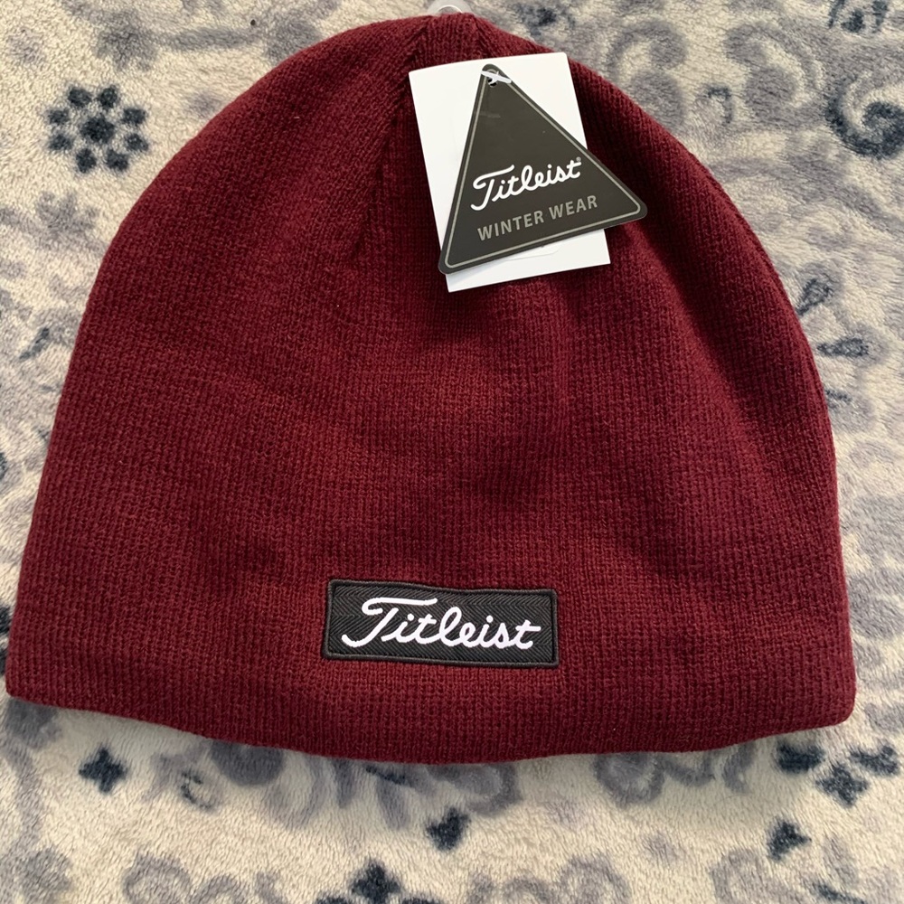 Titleist Winter Wear Beanie/Hat-Maroon